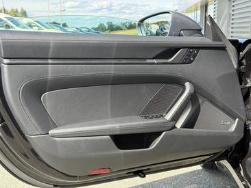Porsche 992 II Carrera T Cabriolet — photo 20