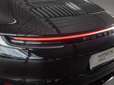 Porsche 992 I Carrera 4 GTS — photo 10