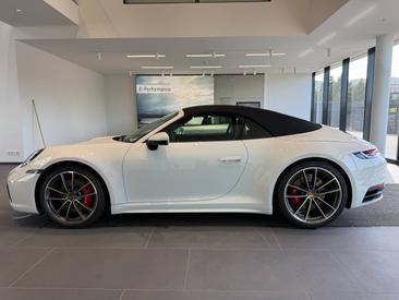 Porsche 992 I Carrera S Cabriolet — photo 2