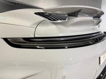 Porsche 992 II Turbo S Cabriolet — photo 10