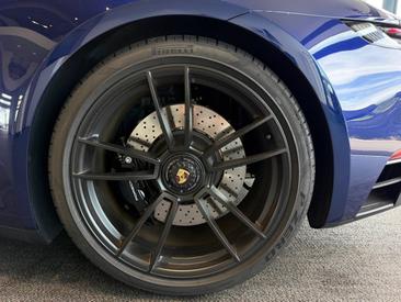 Porsche 992 I Targa 4 GTS — photo 11