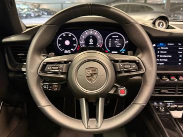 Porsche 992 II Turbo S Cabriolet — photo 13