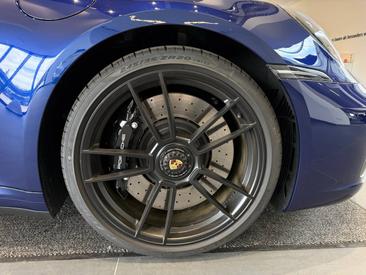 Porsche 992 I Targa 4 GTS — photo 12