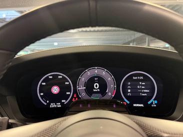 Porsche 992 II Turbo S Cabriolet — photo 14