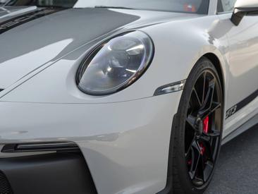 Porsche 992 I GT3 — photo 9
