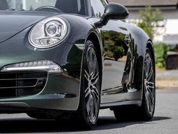 Porsche 991 I Carrera 4 — photo 8