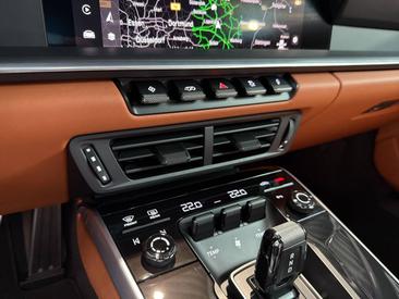 Porsche 992 II Carrera GTS — photo 23