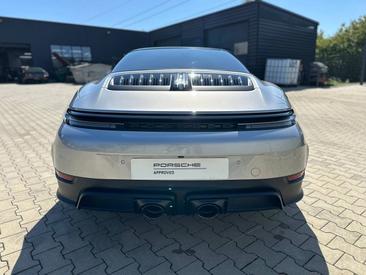 Porsche 992 II Targa 4 GTS — photo 8