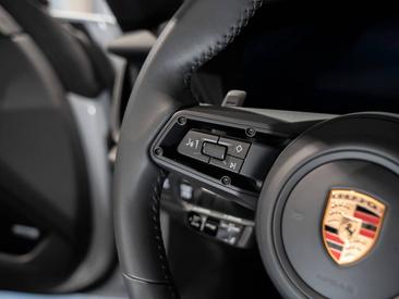 Porsche 992 II Carrera GTS Cabriolet — photo 19