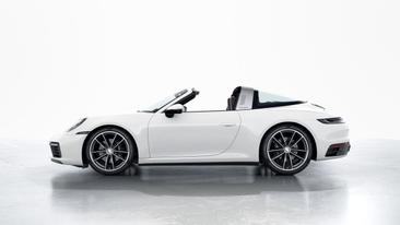 Porsche 992 I Targa 4 — photo 2