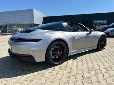 Porsche 992 II Targa 4 GTS — photo 11