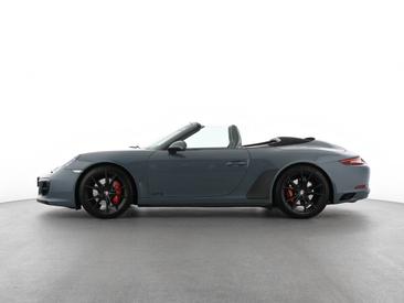 Porsche 991 II Carrera 4 GTS Cabriolet — photo 2