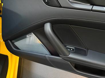 Porsche 992 II Carrera T Cabriolet — photo 26