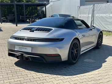 Porsche 992 II Targa 4 GTS — photo 18