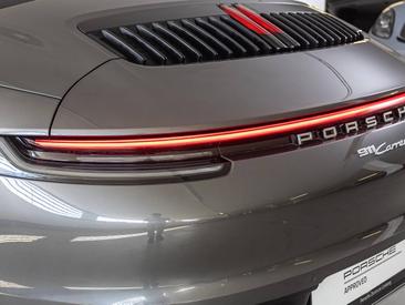 Porsche 992 I Carrera Cabriolet — photo 7