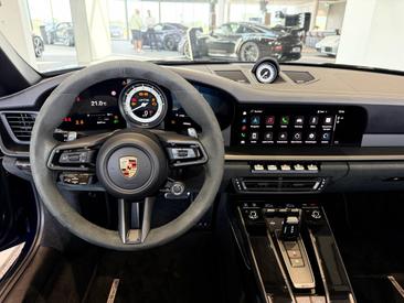 Porsche 992 I Targa 4 GTS — photo 21