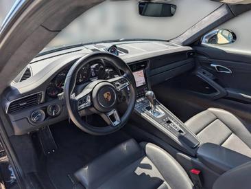 Porsche 991 II Carrera GTS — photo 9