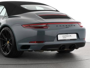 Porsche 991 II Carrera 4 GTS Cabriolet — photo 8