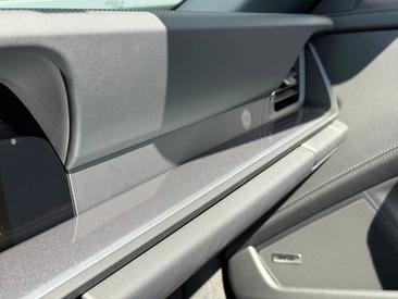 Porsche 992 II Carrera T Cabriolet — photo 40