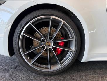 Porsche 992 I Carrera S Cabriolet — photo 13