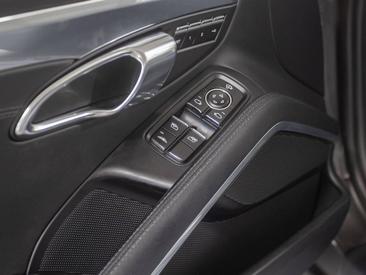 Porsche 991 II Carrera S Cabriolet — photo 20