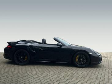 Porsche 991 II Turbo S Cabriolet — photo 6