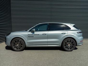 Porsche Cayenne III Black Edition — photo 2