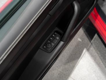 Porsche 992 II Carrera GTS Cabriolet — photo 17