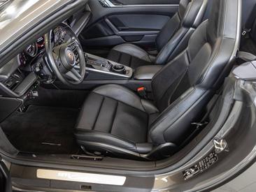 Porsche 992 I Carrera Cabriolet — photo 19