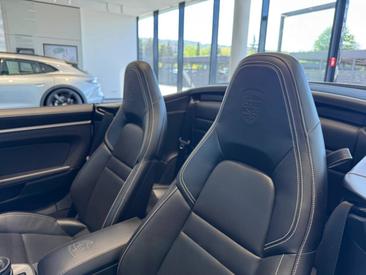 Porsche 992 I Carrera S Cabriolet — photo 15