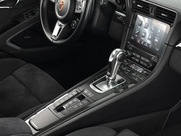 Porsche 991 II Carrera 4 GTS Cabriolet — photo 16