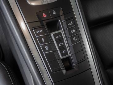 Porsche 991 II Carrera S Cabriolet — photo 24