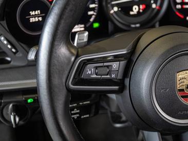 Porsche 992 I Carrera Cabriolet — photo 21