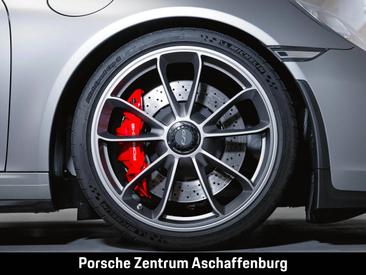 Porsche 991 II GT3 — photo 10