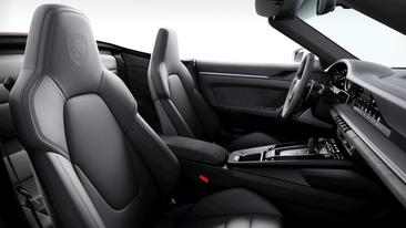 Porsche 992 I Carrera GTS Cabriolet — photo 9