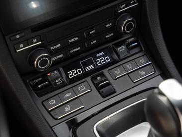 Porsche 991 II Carrera T — photo 26