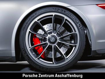 Porsche 991 II GT3 — photo 12