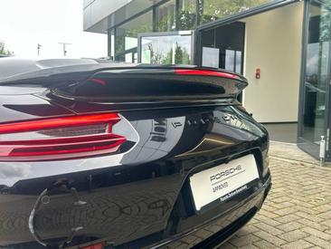Porsche 991 II Turbo S Cabriolet — photo 12