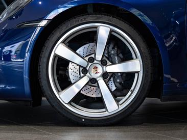 Porsche 992 I Targa 4 — photo 4