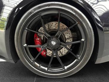 Porsche 992 I GT3 Mit Touring-Paket — photo 11