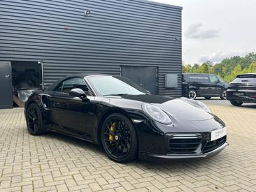 Porsche 991 II Turbo S Cabriolet — photo 14