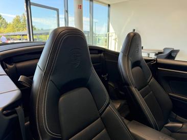 Porsche 992 I Carrera S Cabriolet — photo 24