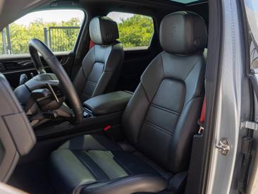 Porsche Cayenne III Black Edition — photo 13