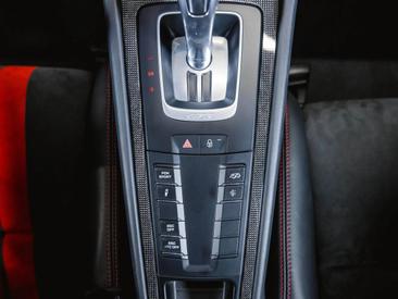 Porsche 991 II GT3 — photo 21