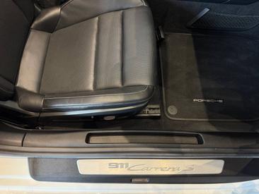 Porsche 992 I Carrera S Cabriolet — photo 26