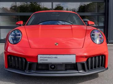 Porsche 992 II Carrera 4 GTS — photo 8