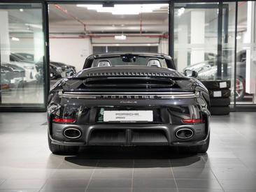 Porsche 992 II Turbo S Cabriolet — photo 7