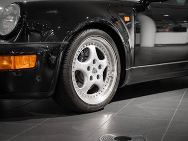 Porsche 964 Turbo Coupé — photo 11