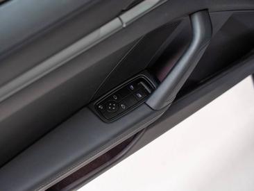 Porsche 992 II Carrera S — photo 21