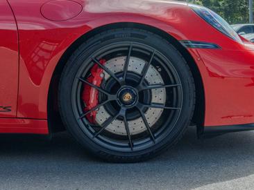 Porsche 992 II Carrera 4 GTS — photo 11